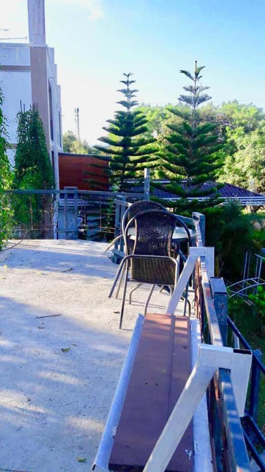 Mech Mansion Hotel Chiang Rai Bagian luar foto